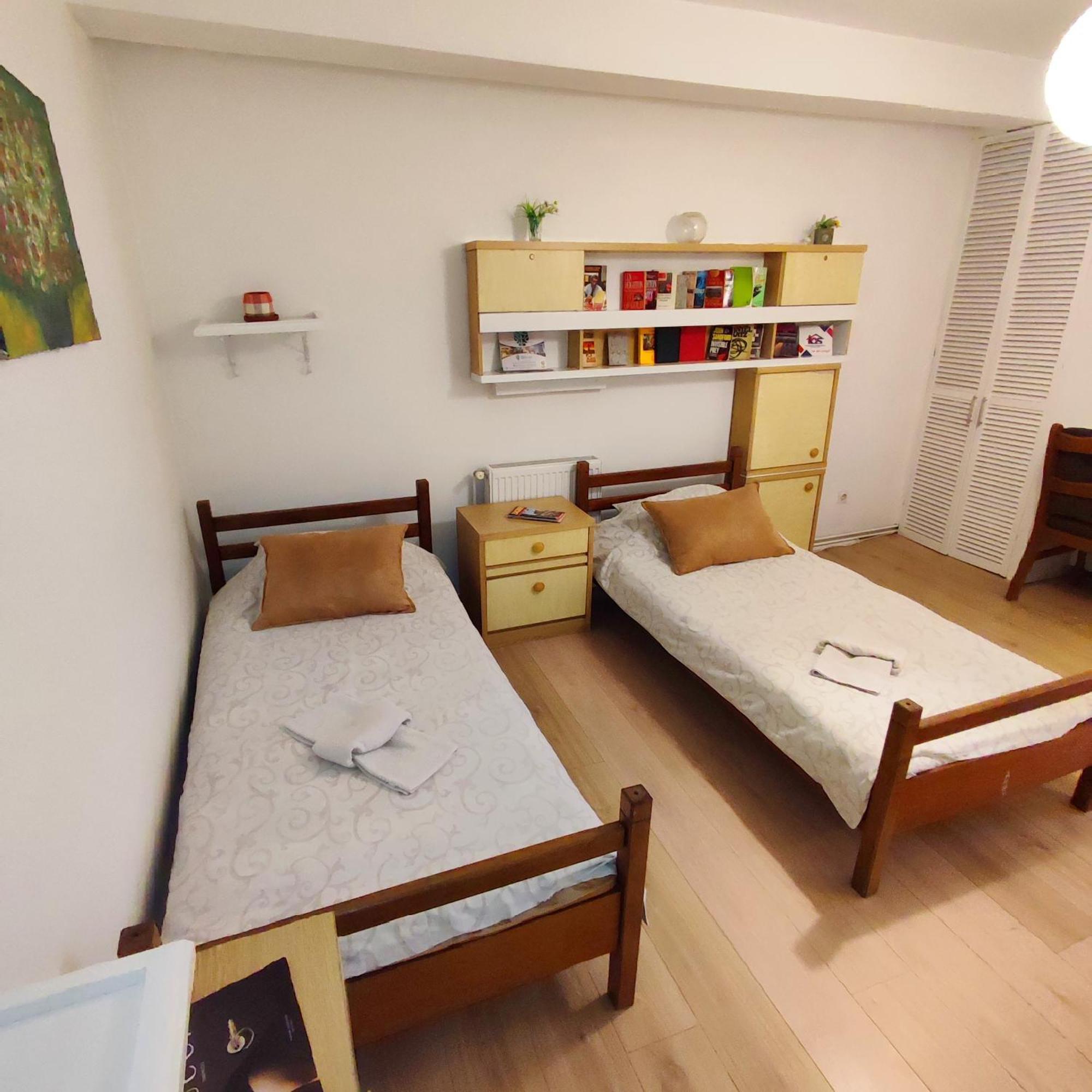 Rooms & Apartment Gh Pasha Тузла Номер фото